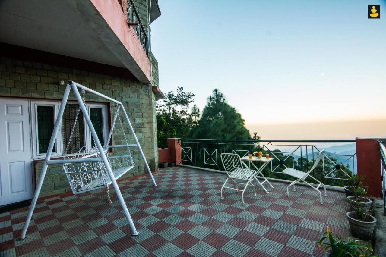 Livingstone 2Bhk Cozy Homestay In Kasauli Hills Exterior photo